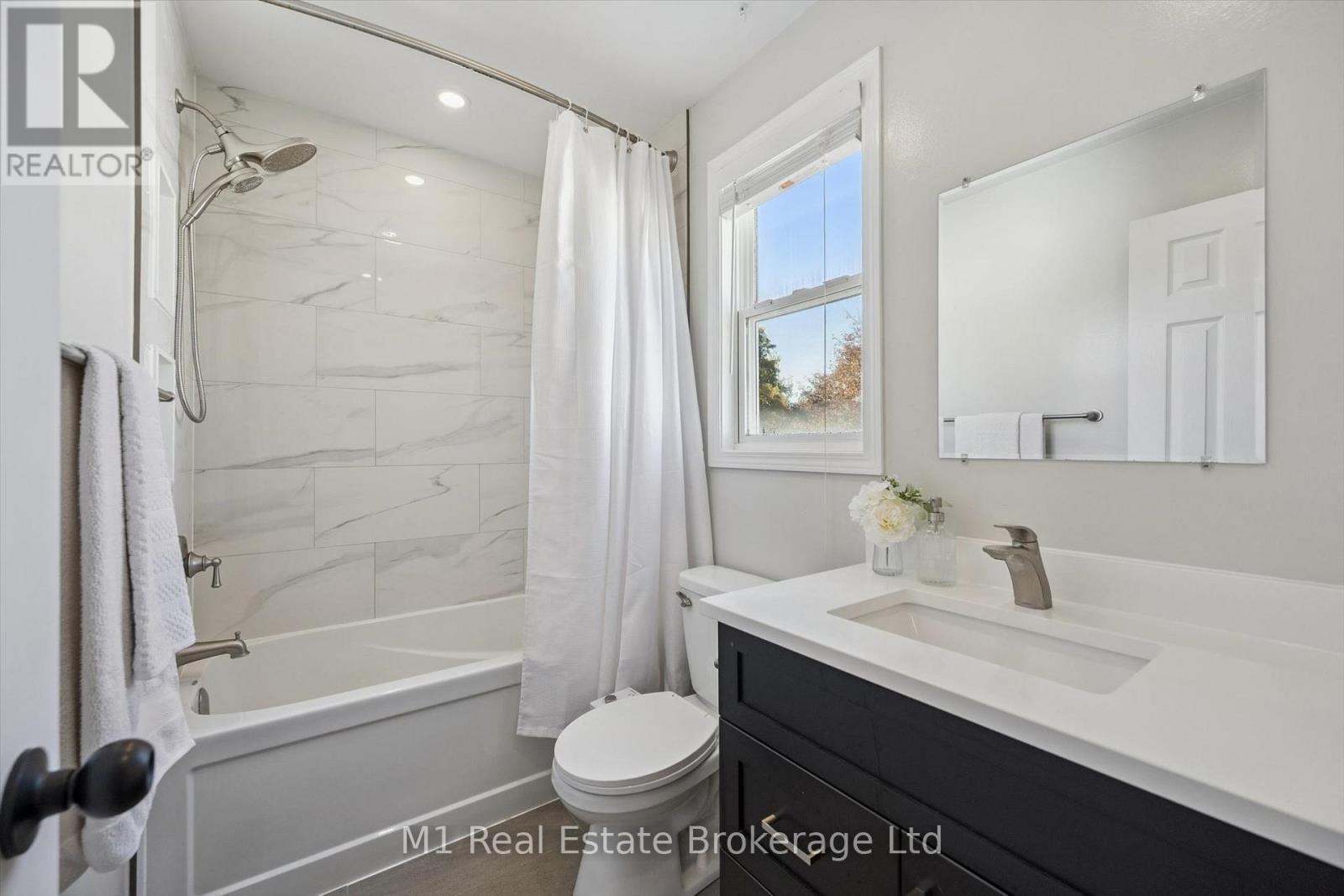 53 Johanna Drive, Cambridge, ON