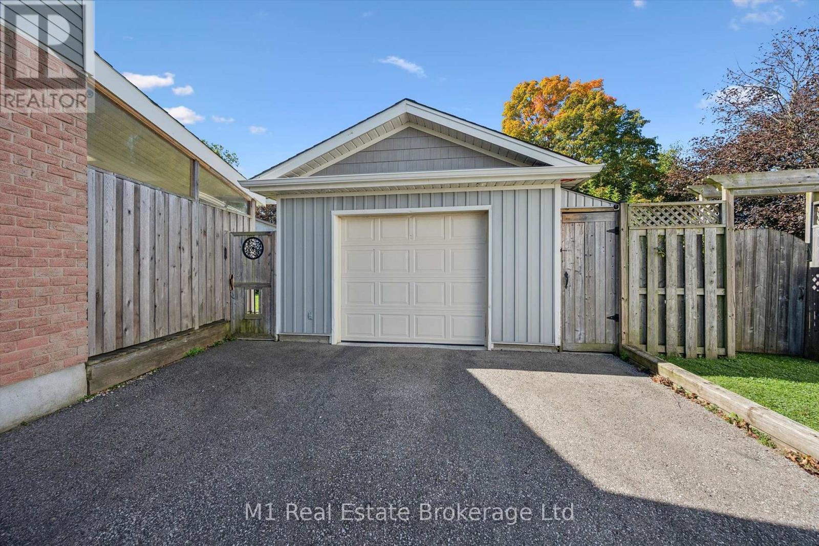 53 Johanna Drive, Cambridge, ON