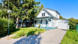 995 CEDAR STREET Oshawa (Lakeview), ON L1J 3R5