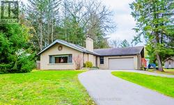 501 SUNSET BEACH ROAD Richmond Hill, ON L4E 3J3
