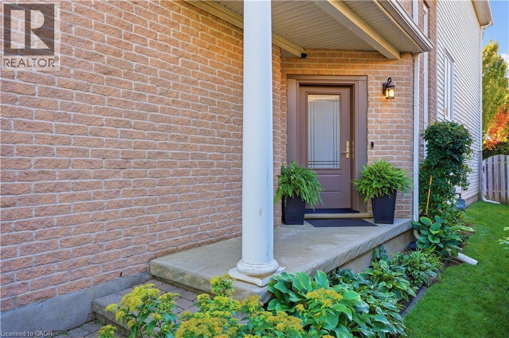 104 Amanda Walk, Cambridge, ON
