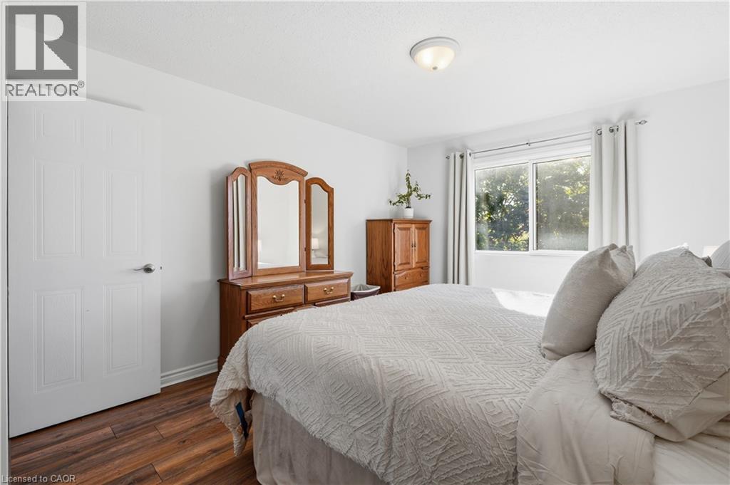 104 Amanda Walk, Cambridge, ON