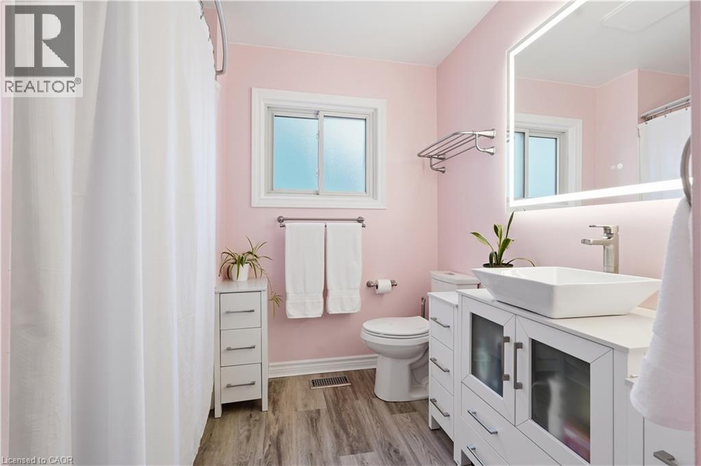 104 Amanda Walk, Cambridge, ON