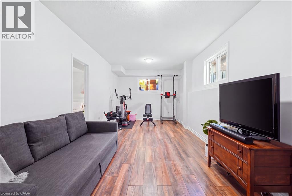 104 Amanda Walk, Cambridge, ON