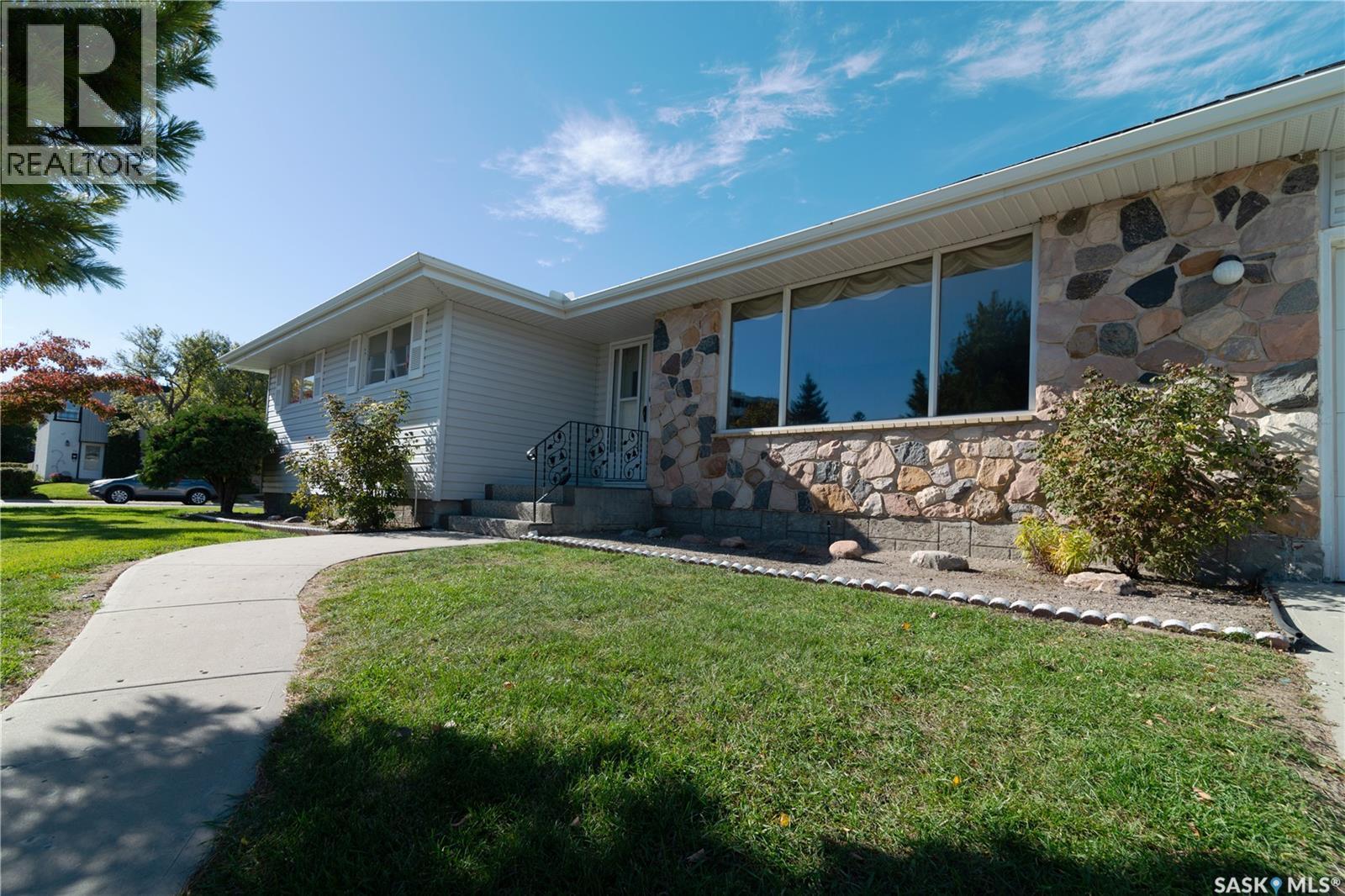 5 Wheaton Crescent, Regina, SK