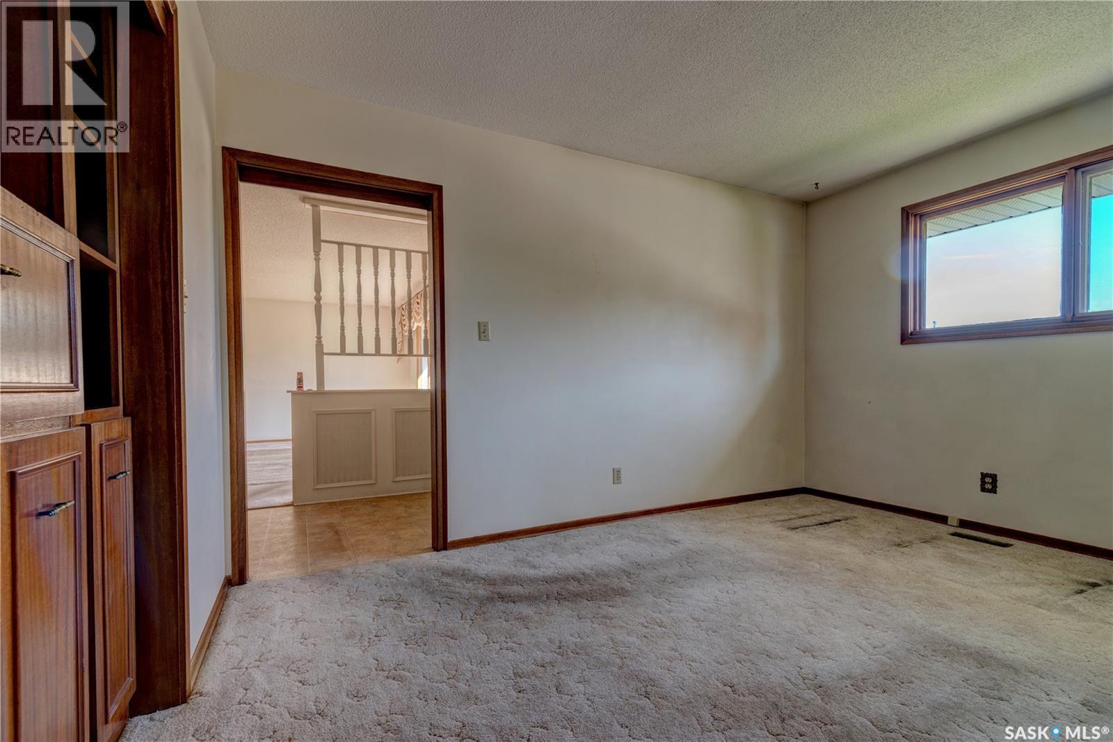 5 Wheaton Crescent, Regina, SK