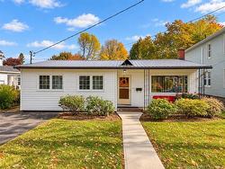 761 Byng ST  Fredericton, NB E3A 3H5
