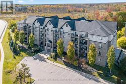 212 - 42 FERNDALE DRIVE S Barrie, ON L4N 2M5