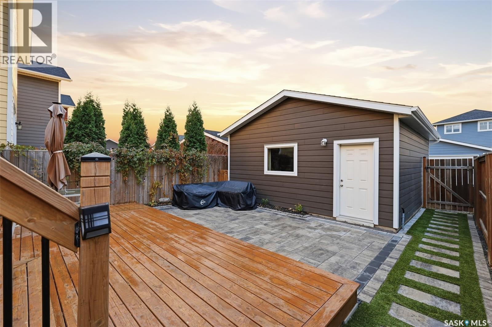 282 Eaton Crescent, Saskatoon, SK