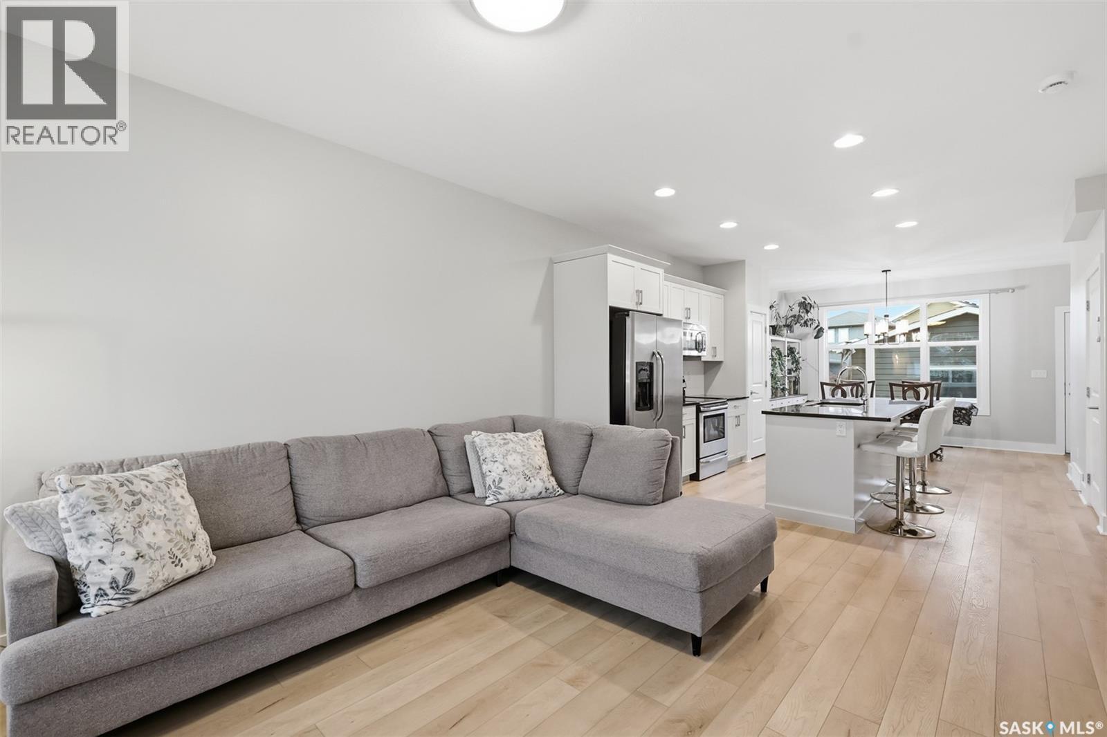 282 Eaton Crescent, Saskatoon, SK