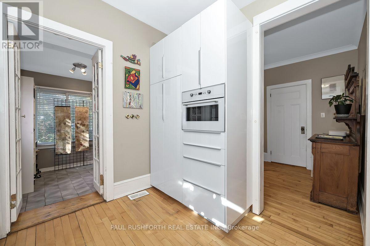 Kitchen - 108 Smirle Avenue, Ottawa, ON
