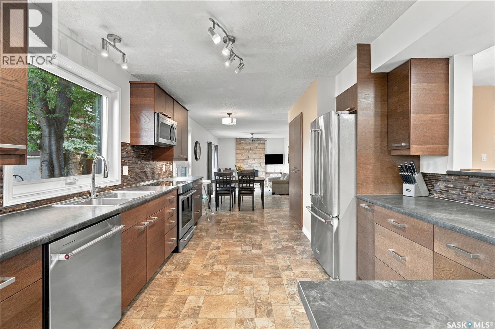 25 Balsam Place, Saskatoon, SK