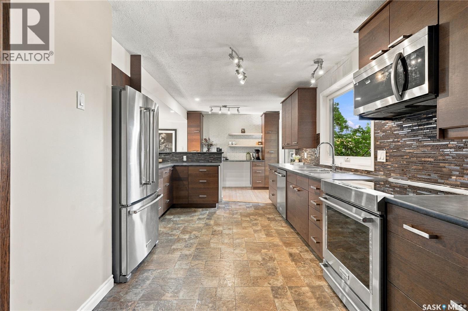 25 Balsam Place, Saskatoon, SK