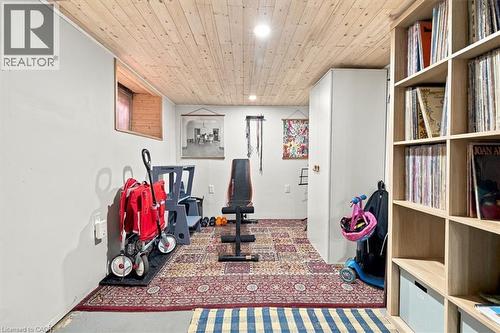 98 Sanford Avenue S, Hamilton, ON 