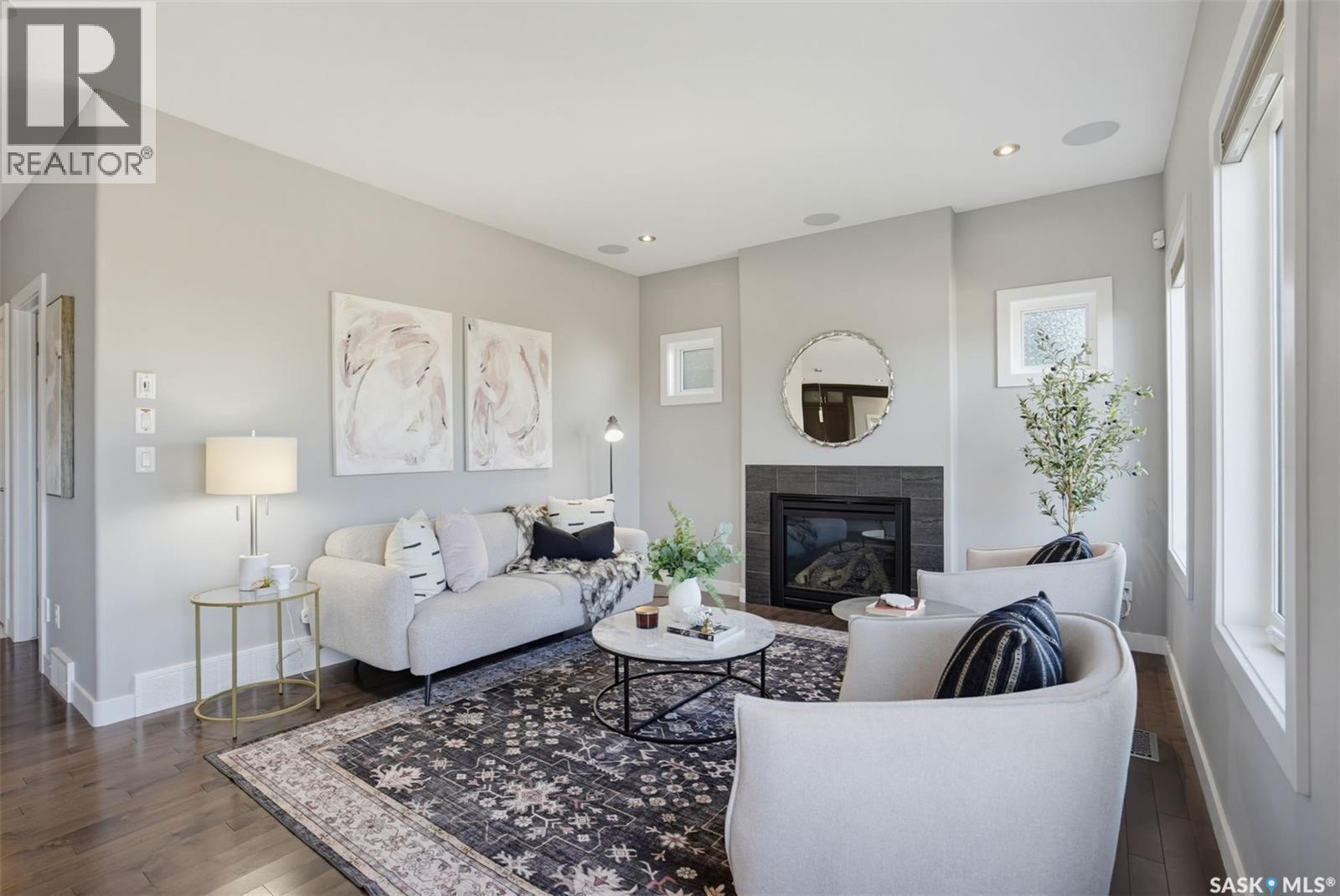 218 Warder Cove, Saskatoon, SK