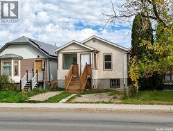 815 Elphinstone STREET  Regina, SK S4T 3L5