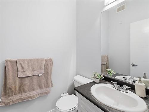 331 Castlebury Meadows Dr, Winnipeg, MB 