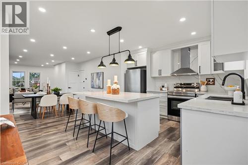 145 Gage Avenue N, Hamilton, ON 