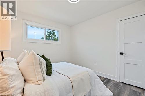 145 Gage Avenue N, Hamilton, ON 