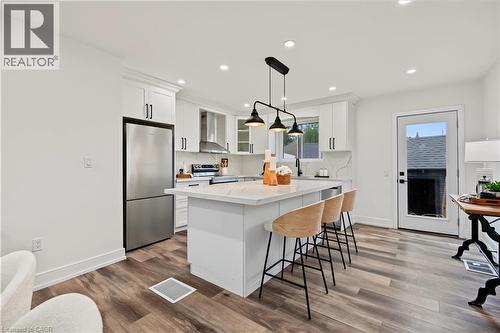 145 Gage Avenue N, Hamilton, ON 