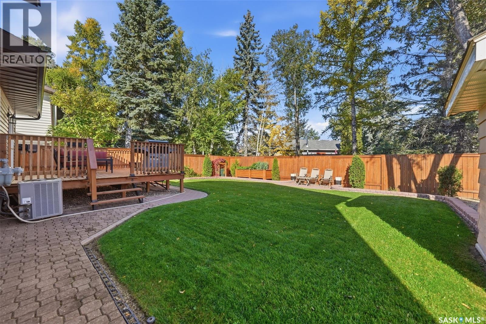 62 Chomyn Crescent, Saskatoon, SK