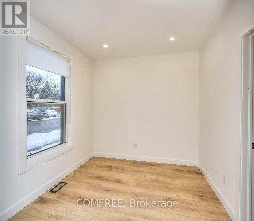 2 Esson Street, Kitchener, ON