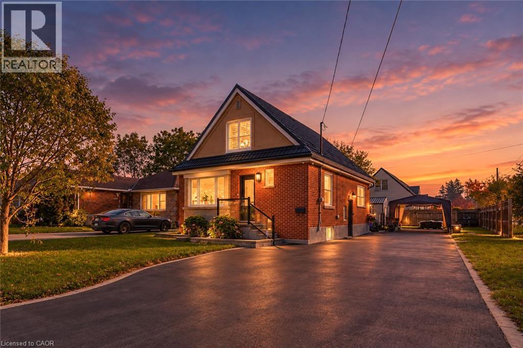 100 Montrose Avenue, Hamilton, ON