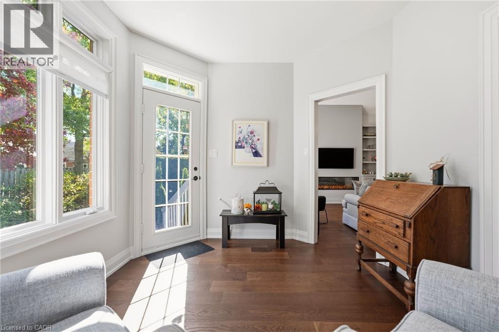 4155 Stonebridge Crescent, Burlington, ON