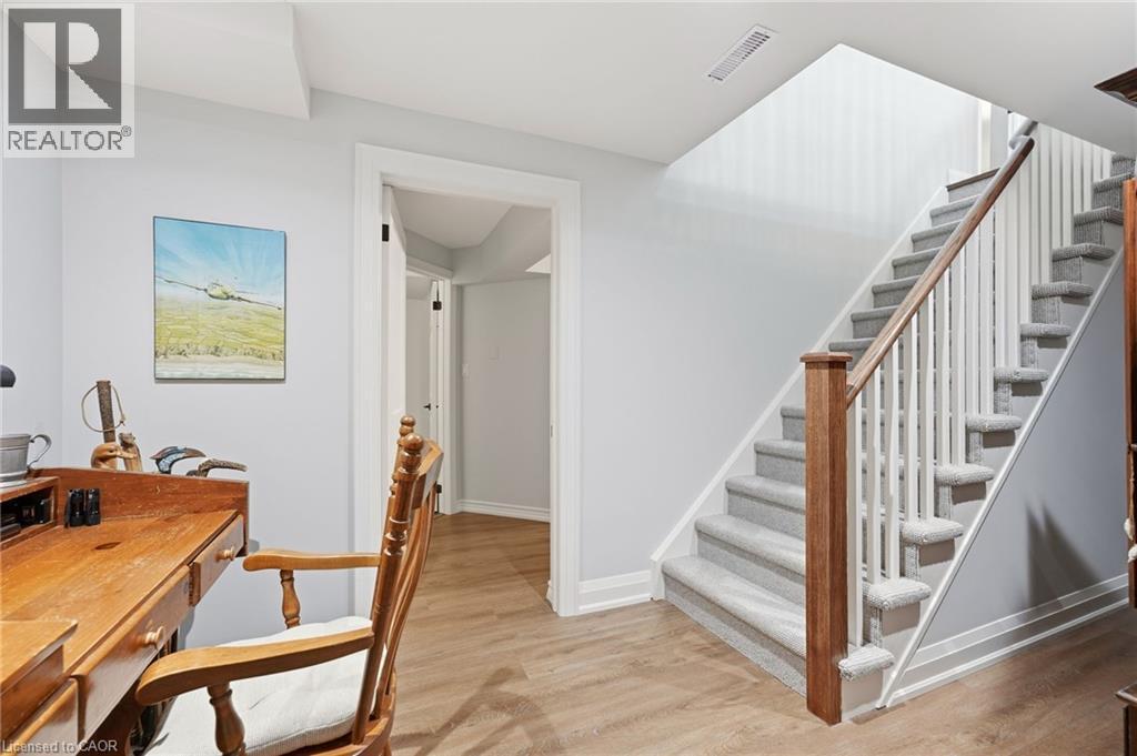 4155 Stonebridge Crescent, Burlington, ON