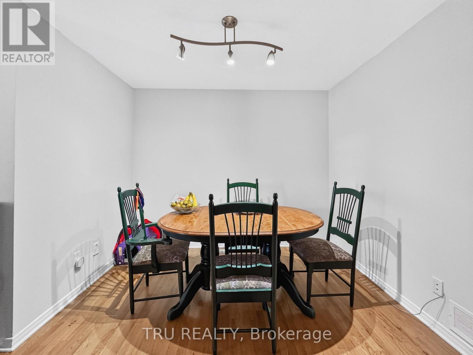 Dining Room - 75 Silverlace Private, Ottawa, ON