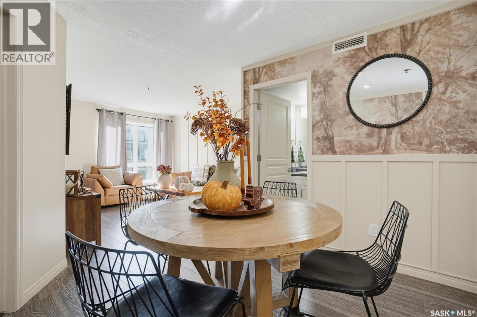 4101 108 Willis Crescent, Saskatoon, SK