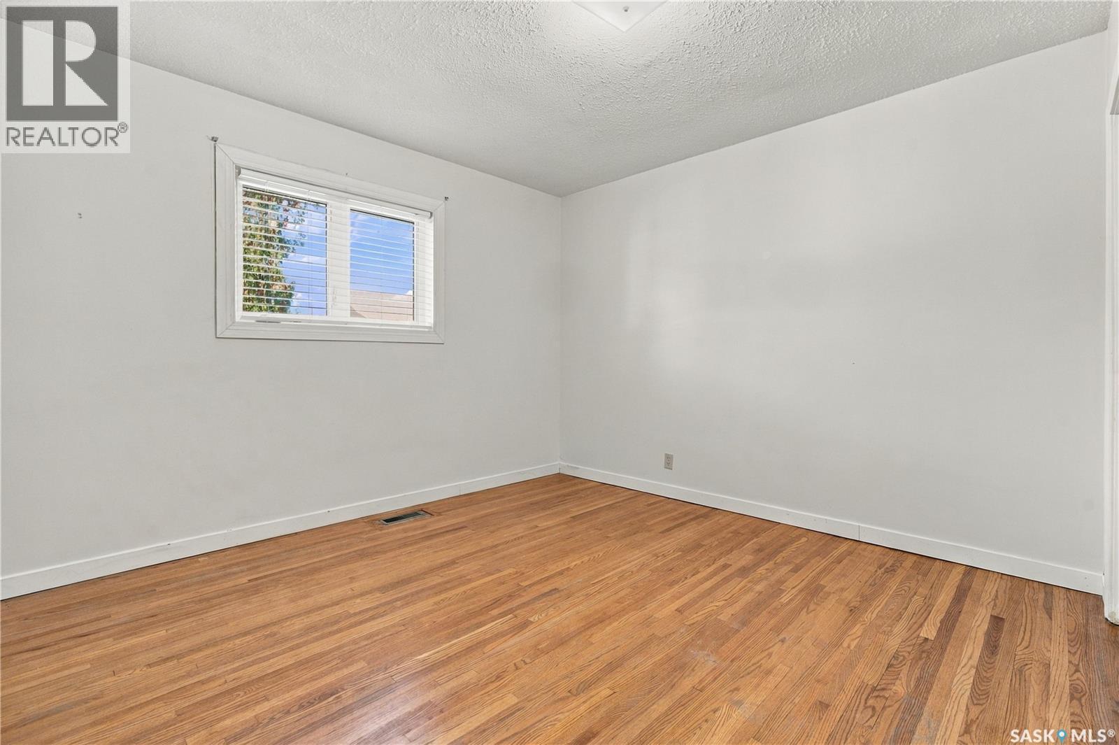 328 College Avenue E, Regina, SK