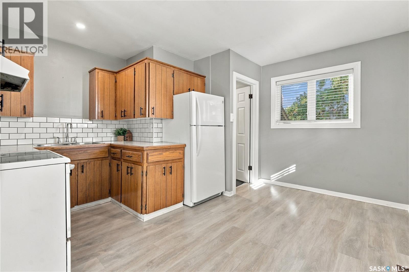 328 College Avenue E, Regina, SK