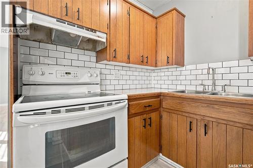 328 College Avenue E, Regina, SK 