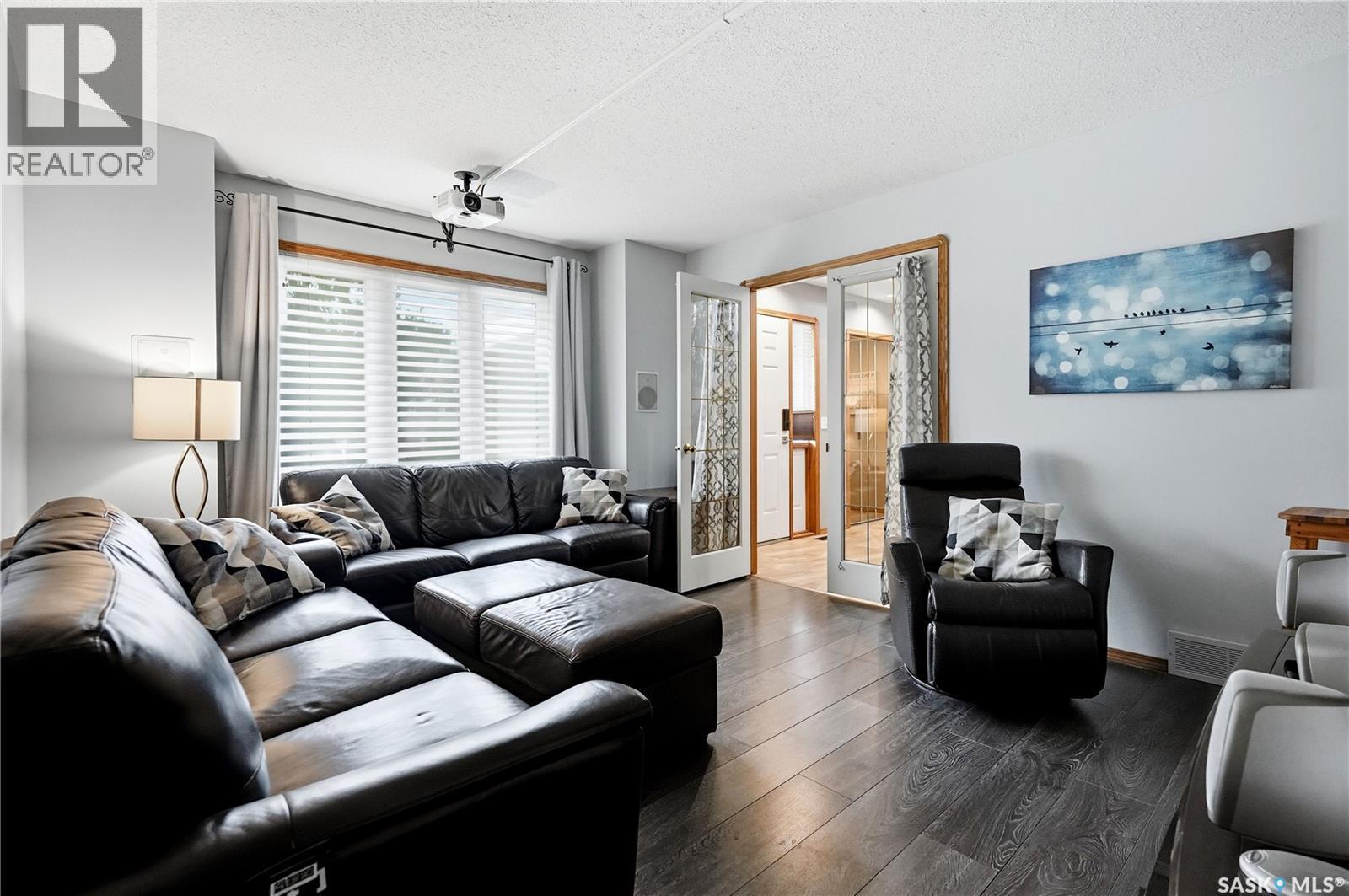 3360 Deiter Bay, Regina, SK