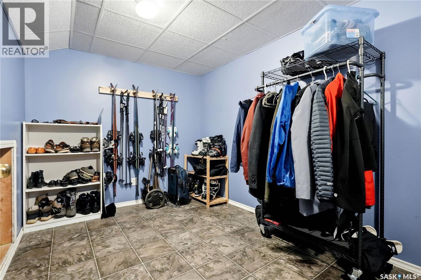 3360 Deiter Bay, Regina, SK
