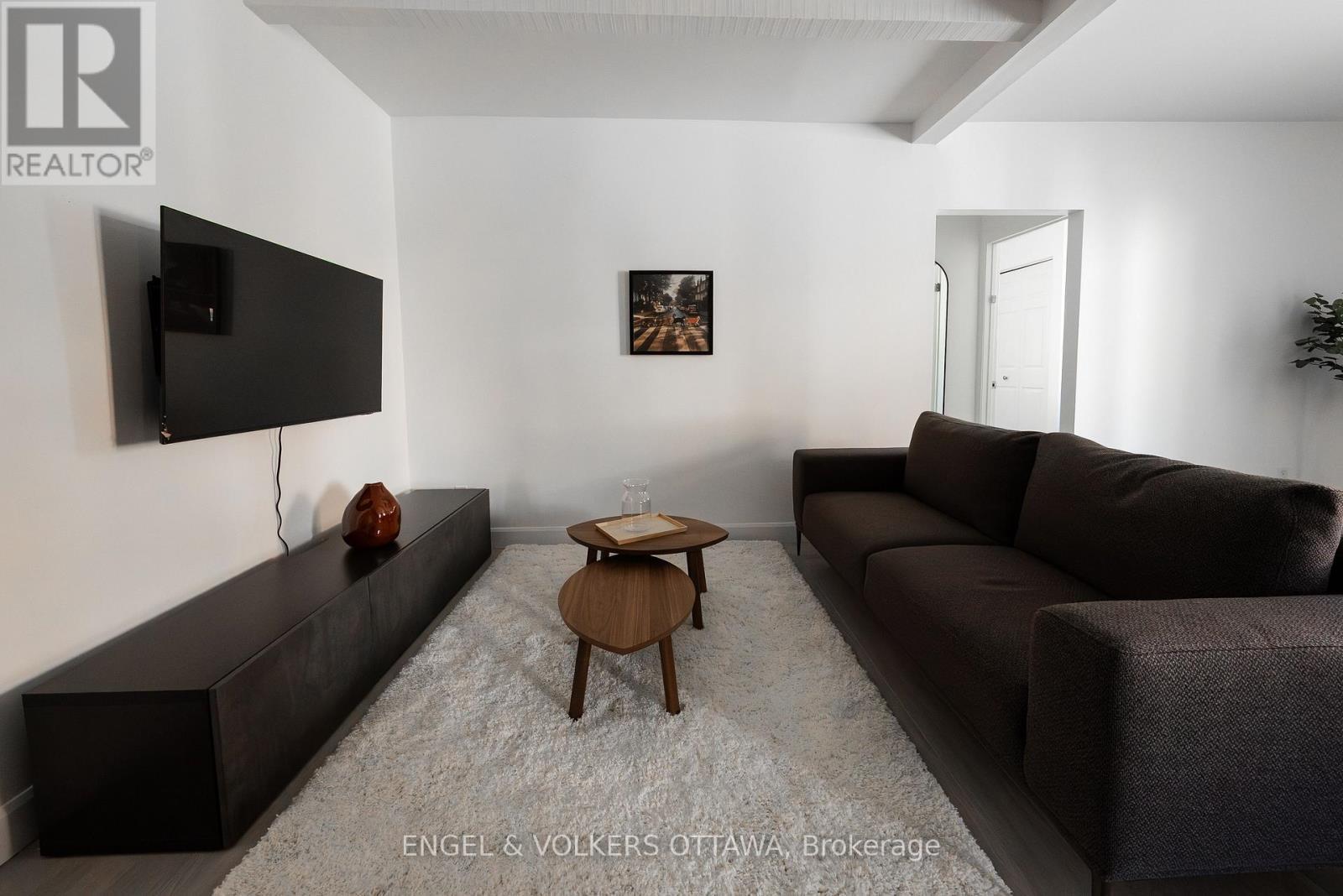 531 Laderoute Avenue, Ottawa, ON