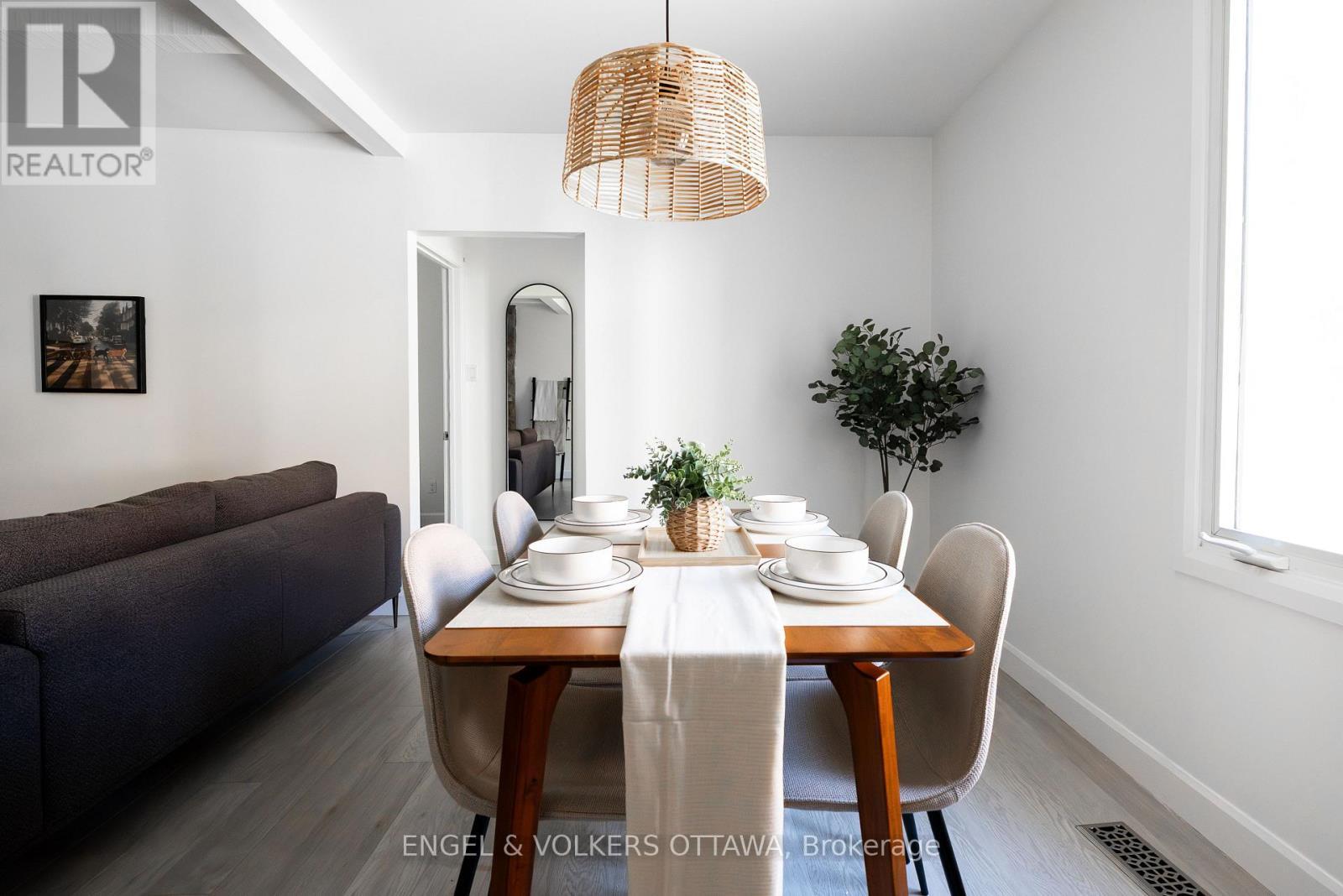 531 Laderoute Avenue, Ottawa, ON
