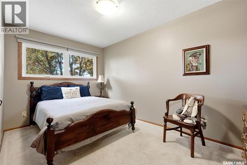 98 Hudson Drive, Regina, SK 