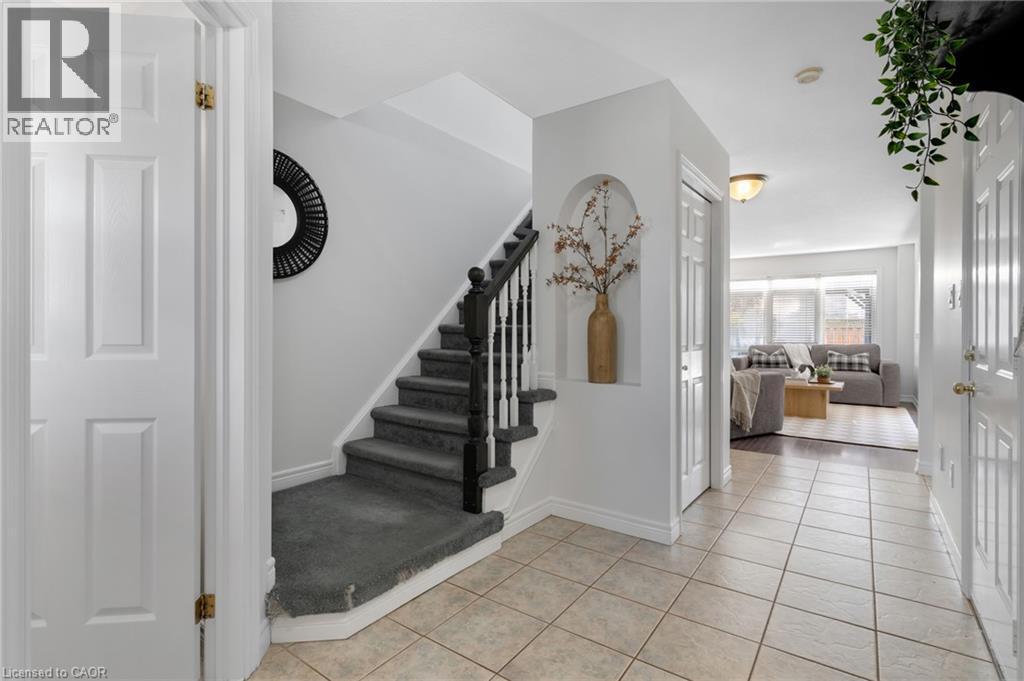 168 Patton Drive, Cambridge, ON