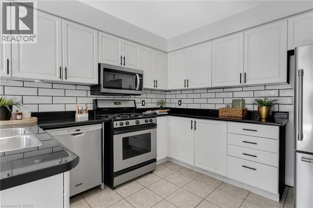 168 Patton Drive, Cambridge, ON