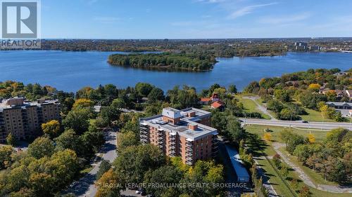 406 - 115 BARRETT COURT  Kingston (Kingston East (Incl Cfb Kingston)), ON K7L 5H6