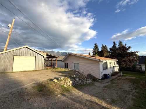 2409 Sunset Boulevard  Creston, BC V0B 1G5