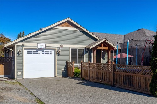 2250 Meredith Rd  Nanaimo, BC V9S 5R9