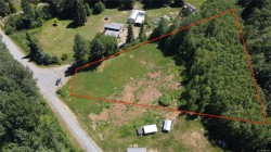 4057 Deerfield Rd Campbell River, BC V9H 1B3