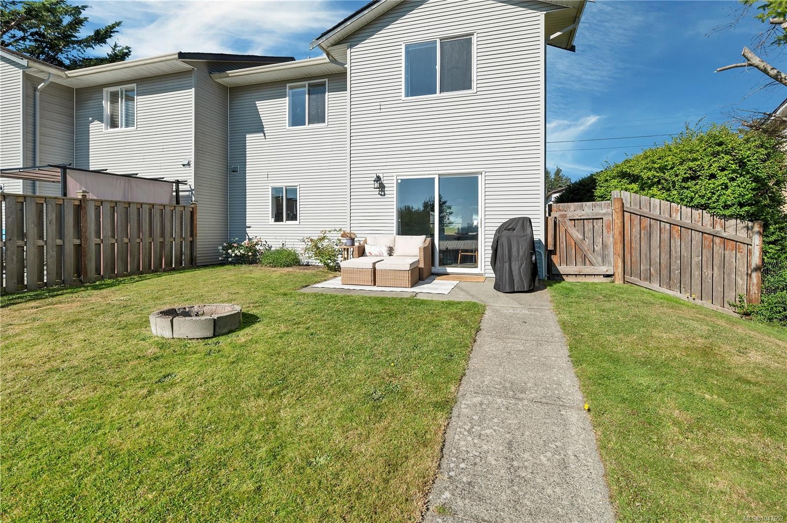 #A-331 Mclean St, Campbell River, BC - Outdoor