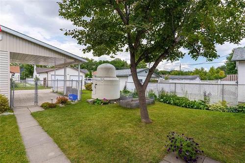 595 Matheson Ave, Winnipeg, MB - Outdoor