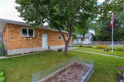 595 Matheson Ave, Winnipeg, MB - Outdoor