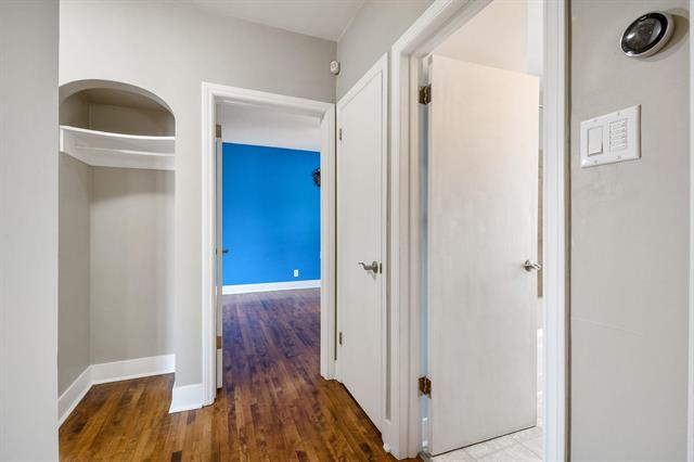 714 Henderson Hwy, Winnipeg, MB - Indoor Photo Showing Other Room