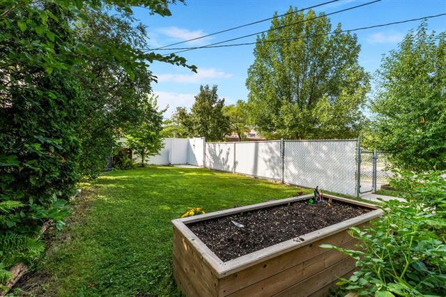 714 Henderson Hwy, Winnipeg, MB - Outdoor
